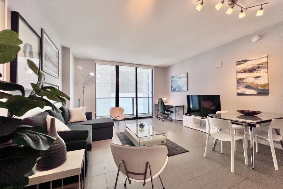 lunabase cityscape serenity 7 (1)