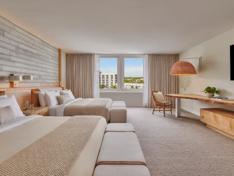 1HOTEL RM511 City View 2 Kings